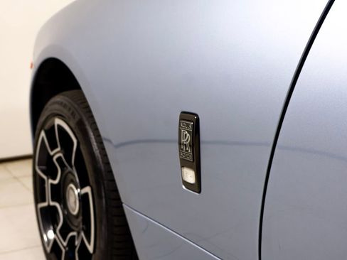 Used 2018 Rolls-Royce Dawn RWD image 14