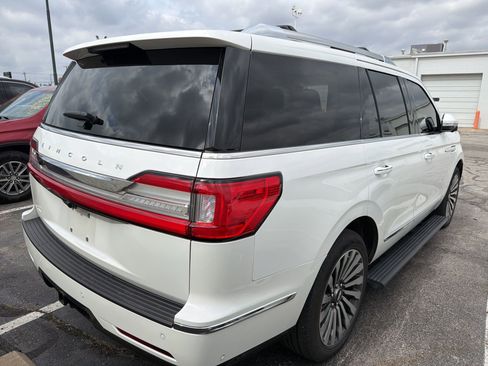 Used 2020 Lincoln Navigator Reserve w/ Equipment Group 208A Reserve image 8