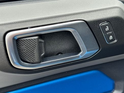 Used 2021 Ford Bronco 2-Door w/ Sasquatch Package image 13