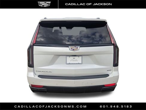 Used 2024 Cadillac Escalade Sport image 30