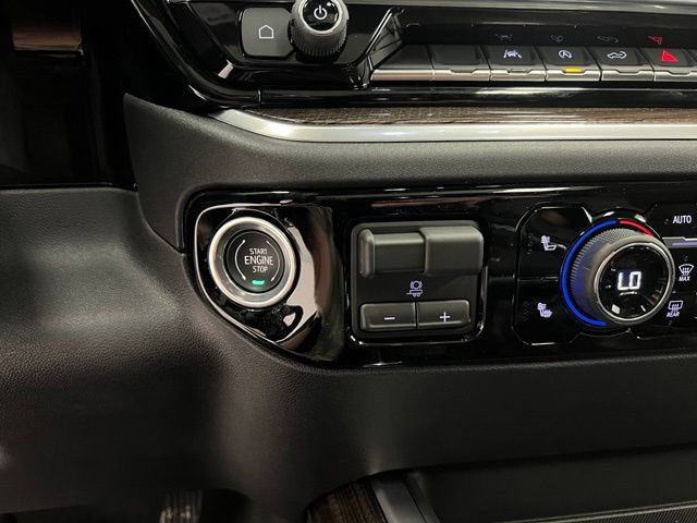 New 2026 Chevrolet Silverado 1500 RST AWD/4WD image 12