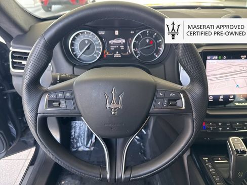 Used 2023 Maserati Ghibli Modena RWD image 12