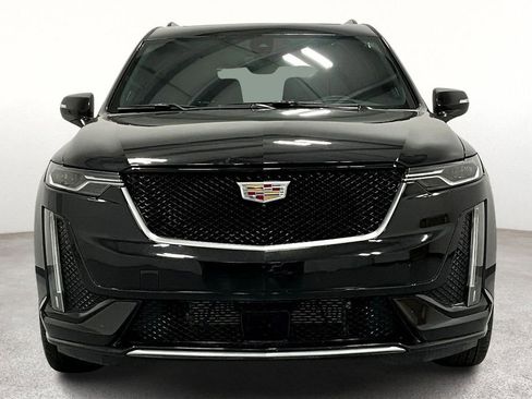 Used 2024 Cadillac XT6 Sport w/ Technology Package image 5
