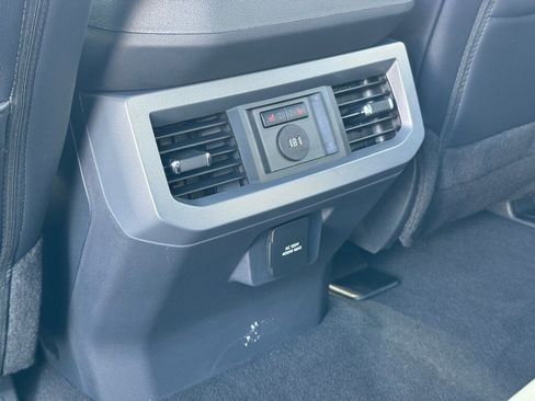 New 2026 Ford F250 Lariat w/ FX4 Off-Road Package image 34