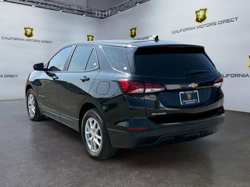 Used 2023 Chevrolet Equinox LS FWD image 3