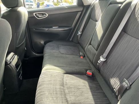 Used 2019 Nissan Sentra SV image 27