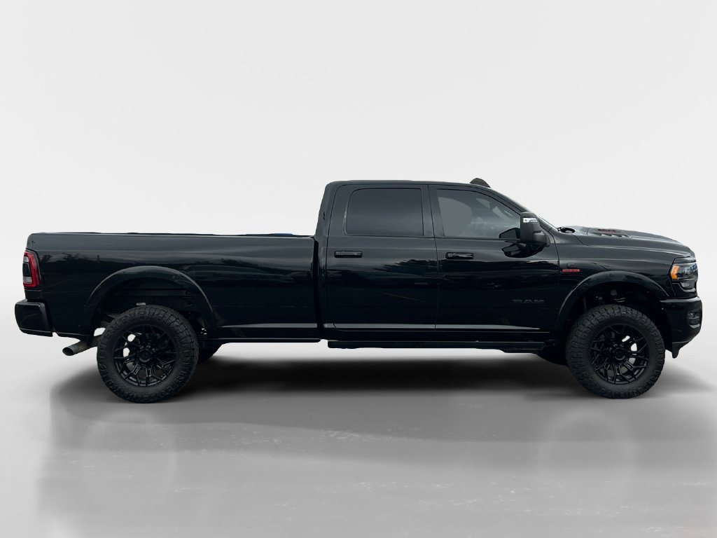 Used 2024 RAM 3500 Limited w/ Night Edition AWD/4WD image 7
