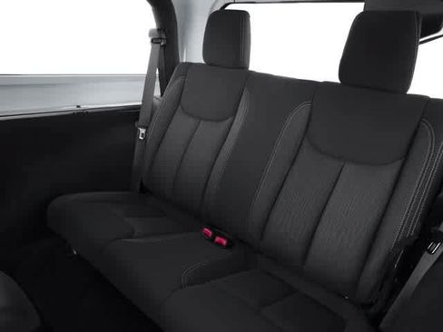 Used 2016 Jeep Wrangler Sahara w/ Dual Top Group AWD/4WD image 15