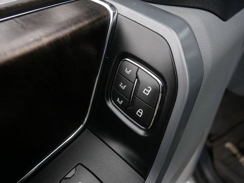 Used 2022 Ford F150 Lariat w/ Equipment Group 502A High image 16