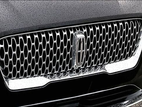 Used 2022 Lincoln Corsair Reserve w/ Elements Package image 30