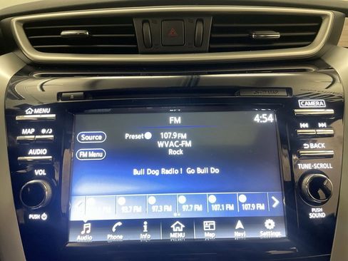 Used 2017 Nissan Murano Platinum image 7