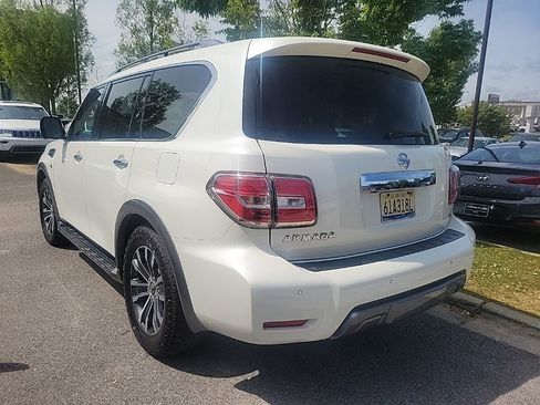 Used 2019 Nissan Armada SL w/ Premium Package image 4