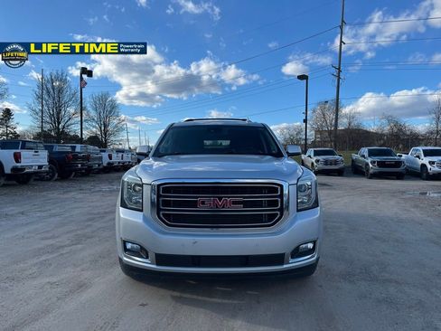 Used 2016 GMC Yukon XL SLT w/ Open Road Package image 3