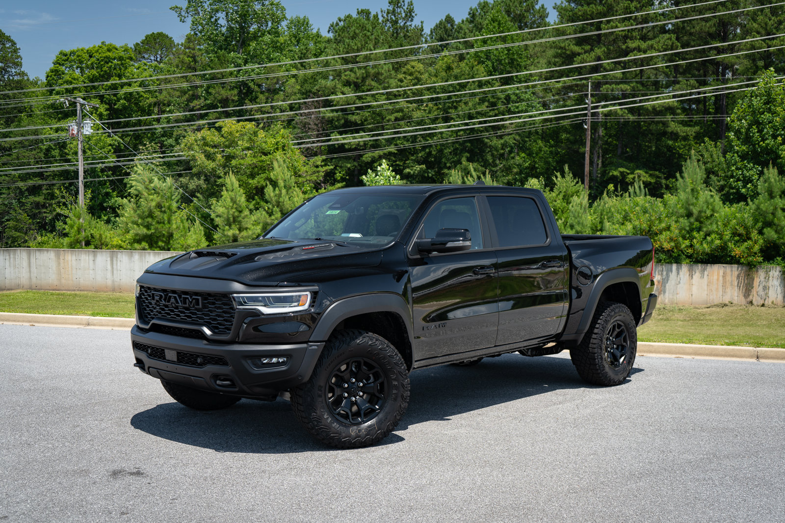 New 2026 RAM 1500 RHO w/ RHO Level 1 Equipment Group AWD/4WD image 4