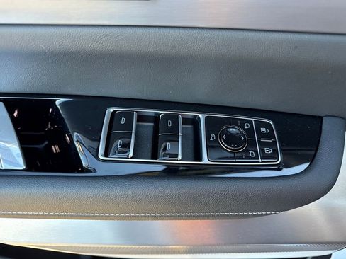 New 2026 Cadillac Vistiq Sport image 21