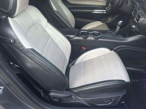 Used 2024 Ford Mustang GT Premium image 15