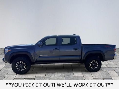 Used 2023 Toyota Tacoma TRD Off-Road RWD image 4