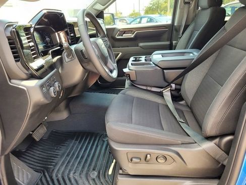 New 2025 Chevrolet Silverado 1500 LT w/ Z71 Off-Road Package image 14