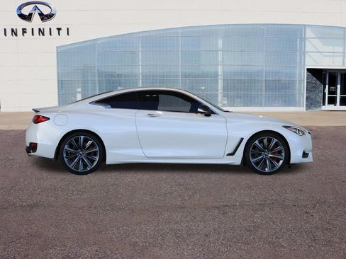 Used 2022 INFINITI Q60 Red Sport 400 w/ Carbon Fiber Package AWD/4WD image 11