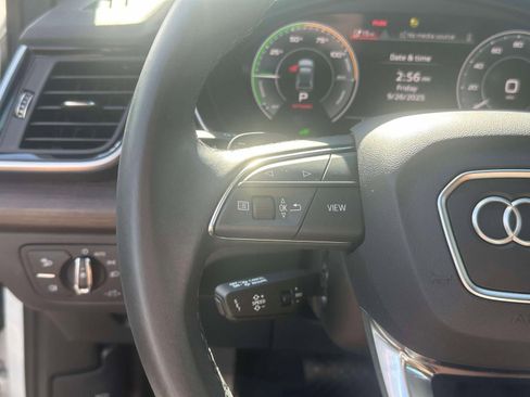 Used 2024 Audi Q5 e Premium Plus image 23