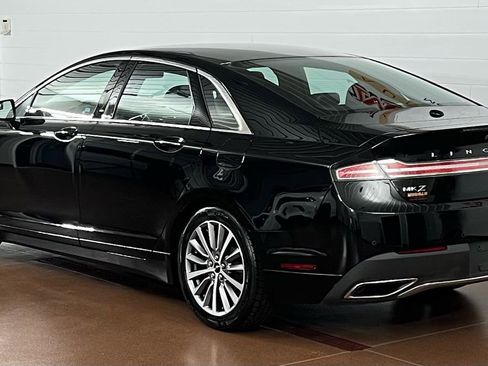 Used 2018 Lincoln MKZ Premiere image 5
