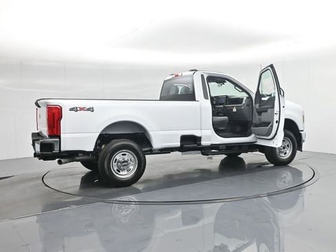 New 2026 Ford F250 XL w/ XL Chrome Package image 5