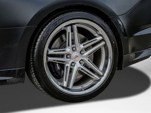 Used 2019 Chevrolet Camaro ZL1 RWD image 64