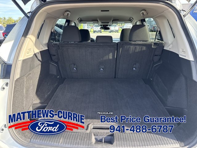 Used 2025 Nissan Rogue S FWD image 13