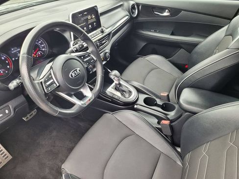 Used 2021 Kia Forte GT-Line w/ GT-Line Premium Package FWD image 9
