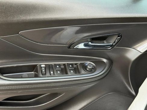 Used 2019 Buick Encore Preferred image 20