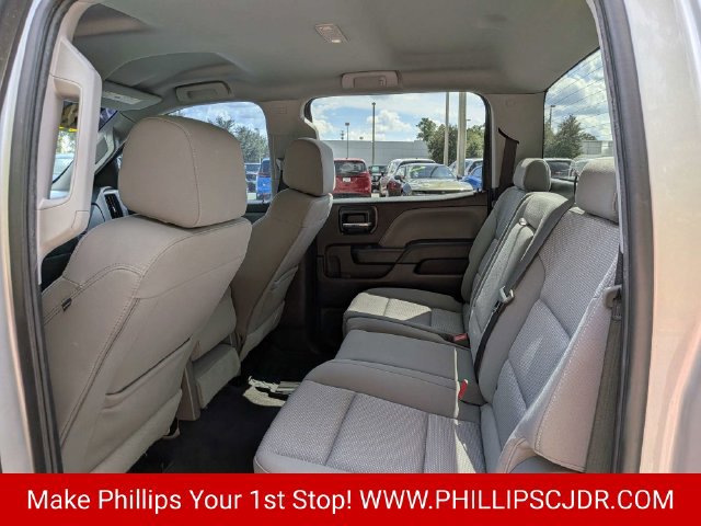 Used 2018 Chevrolet Silverado 1500 Custom w/ Custom Value Package RWD image 13