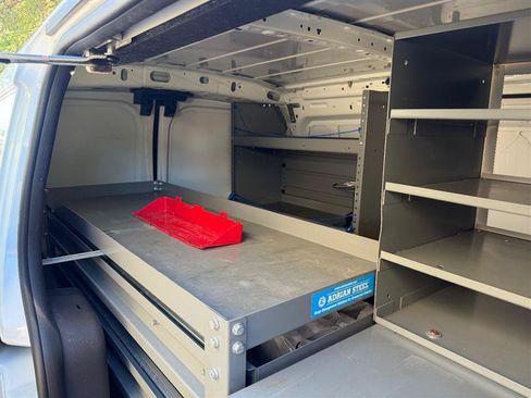 Used 2017 Ford Transit Connect XL FWD image 22