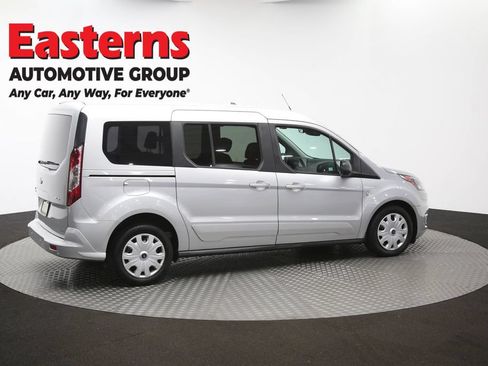 Used 2021 Ford Transit Connect XLT FWD image 40