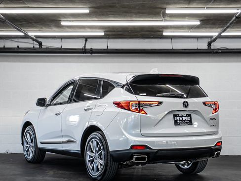 Certified 2024 Acura RDX SH-AWD w/ Technology Package image 3