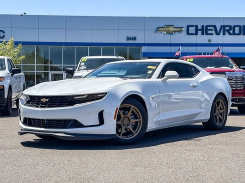 Used 2021 Chevrolet Camaro LS RWD image 1