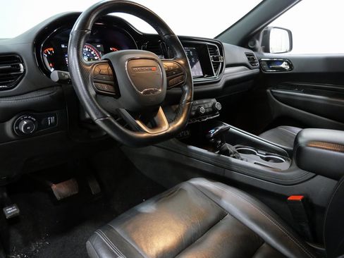 Used 2022 Dodge Durango GT image 11