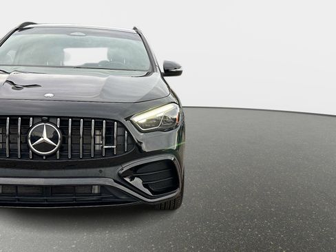 Certified 2025 Mercedes-Benz GLA 35 AMG 4MATIC image 9