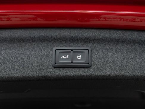 Used 2023 Audi Q3 2.0T Premium image 29