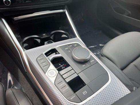New 2026 BMW 330i Sedan w/ M Sport Package RWD image 23