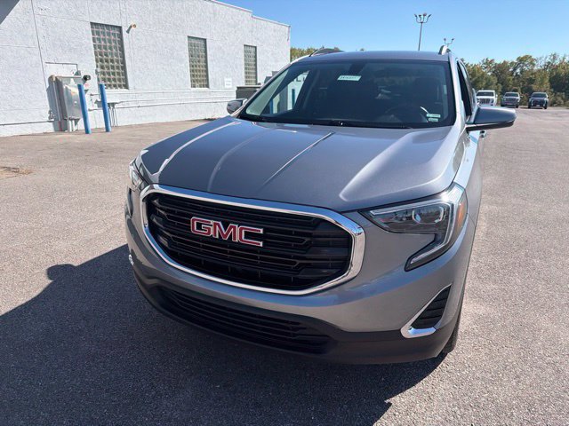 Used 2018 GMC Terrain SLE w/ Driver Convenience Package AWD/4WD image 4