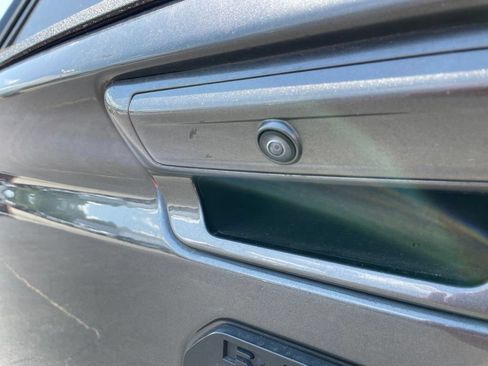 Certified 2020 RAM 1500 Laramie AWD/4WD image 6