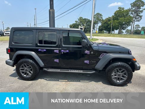 Used 2024 Jeep Wrangler Unlimited Sport AWD/4WD image 4