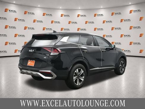 Used 2023 Kia Sportage LX AWD/4WD image 5