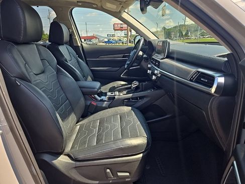 Used 2022 Kia Telluride SX w/ SX Prestige Package AWD/4WD image 23