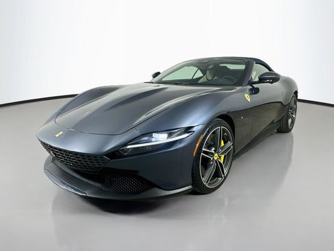 Used 2025 Ferrari Roma Spider RWD image 1