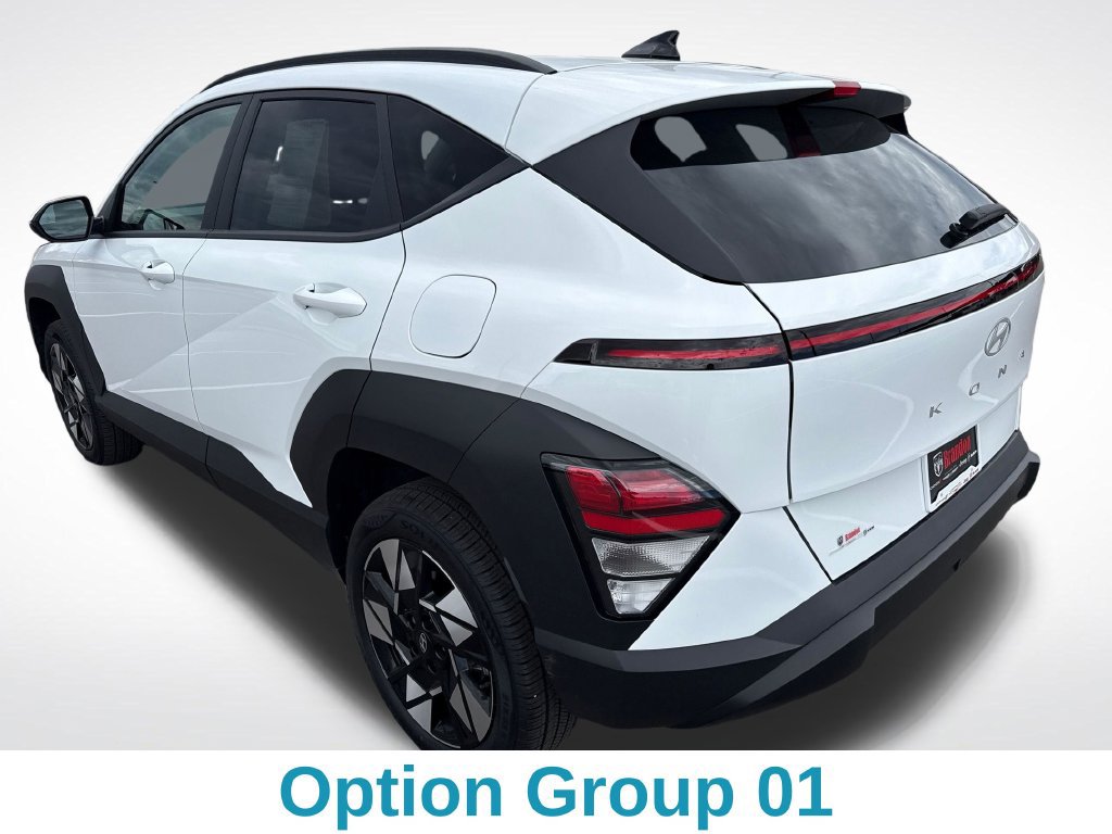 Used 2025 Hyundai Kona SEL AWD/4WD image 4
