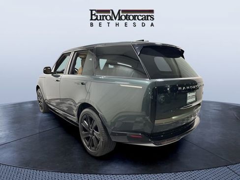 Used 2023 Land Rover Range Rover SE AWD/4WD image 3