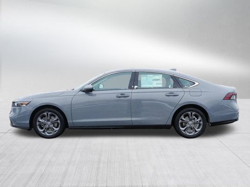 New 2026 Honda Accord EX-L image 4