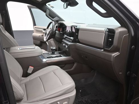 Used 2022 GMC Sierra 1500 SLT RWD image 24
