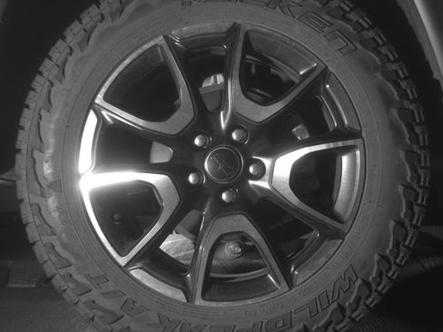 Used 2025 Jeep Compass Trailhawk image 15